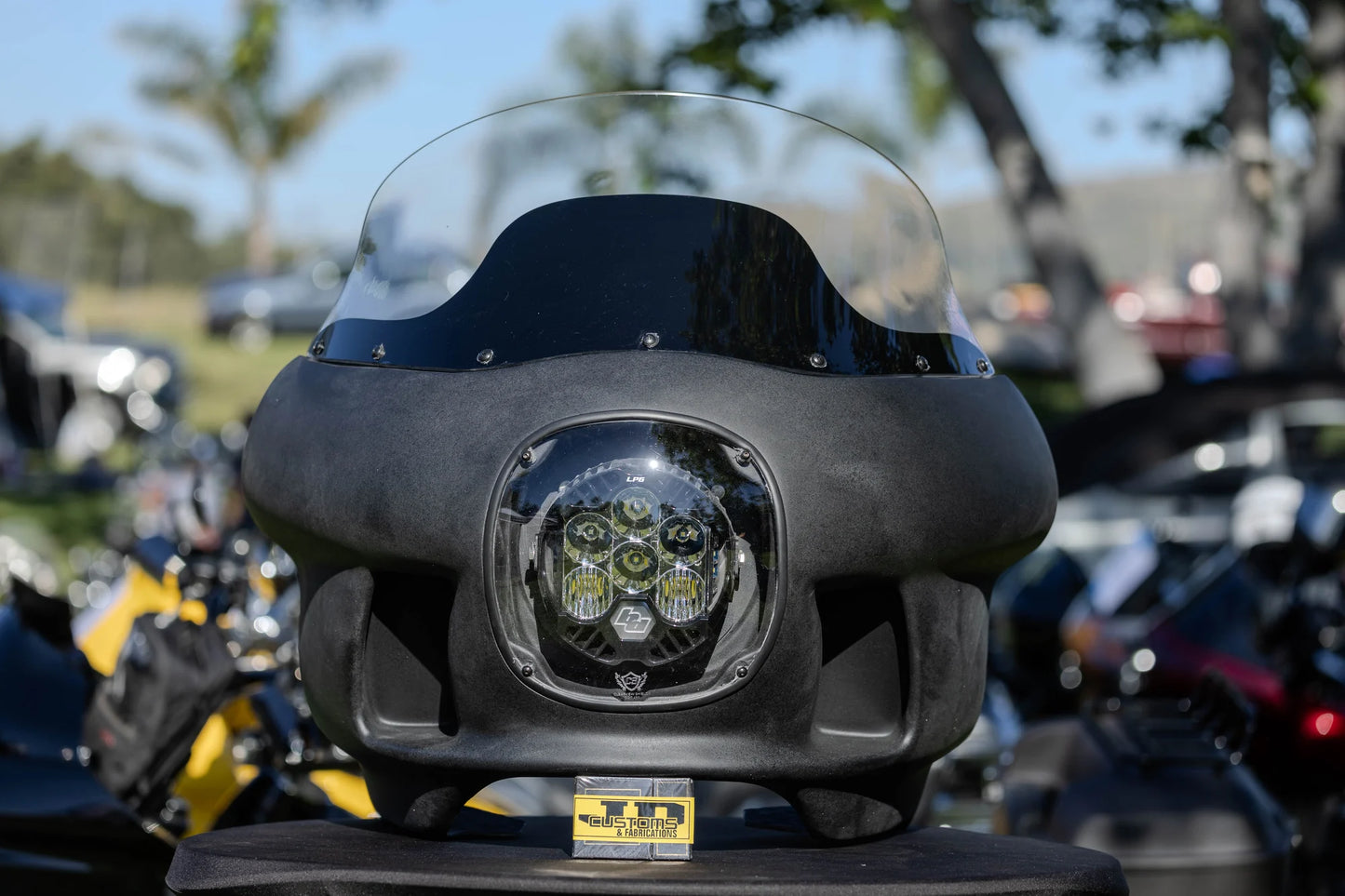 14+ Road King FXRT "Closed Back" Fairing Kit - Unpainted