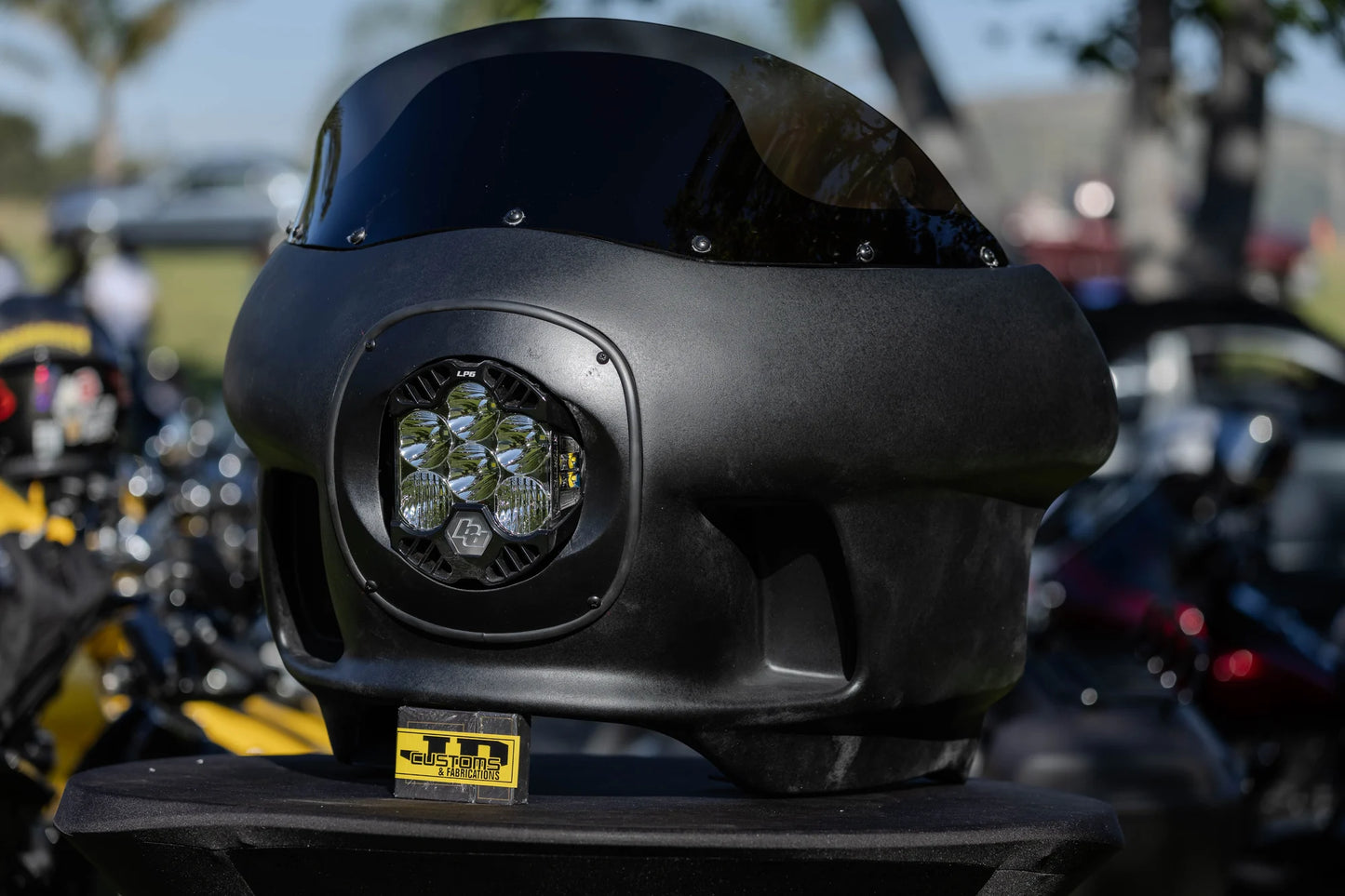 14+ Road King FXRT "Closed Back" Fairing Kit - Unpainted