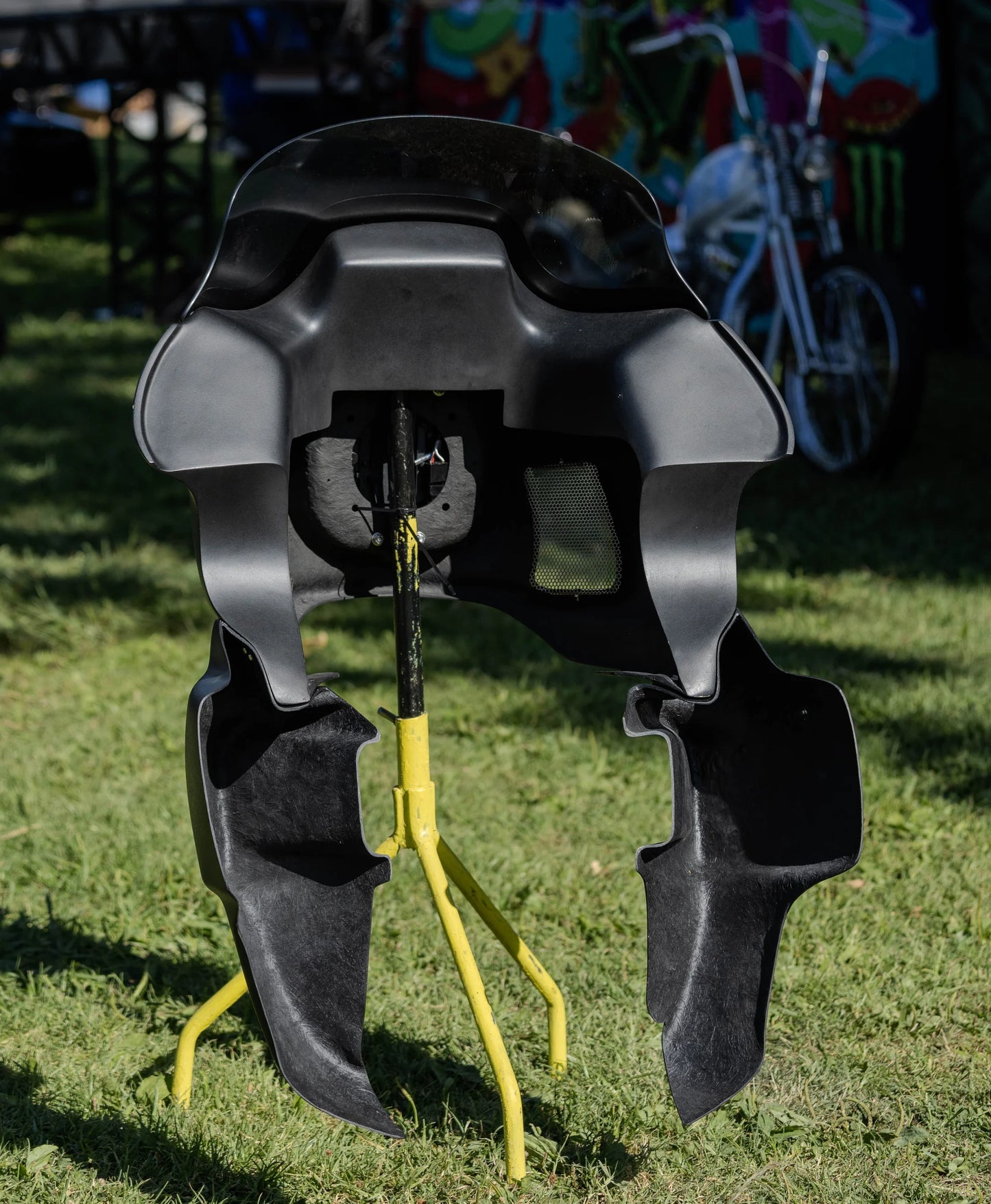 99 - 06 Road King FXRT "Closed Back" Fairing Kit - Unpainted